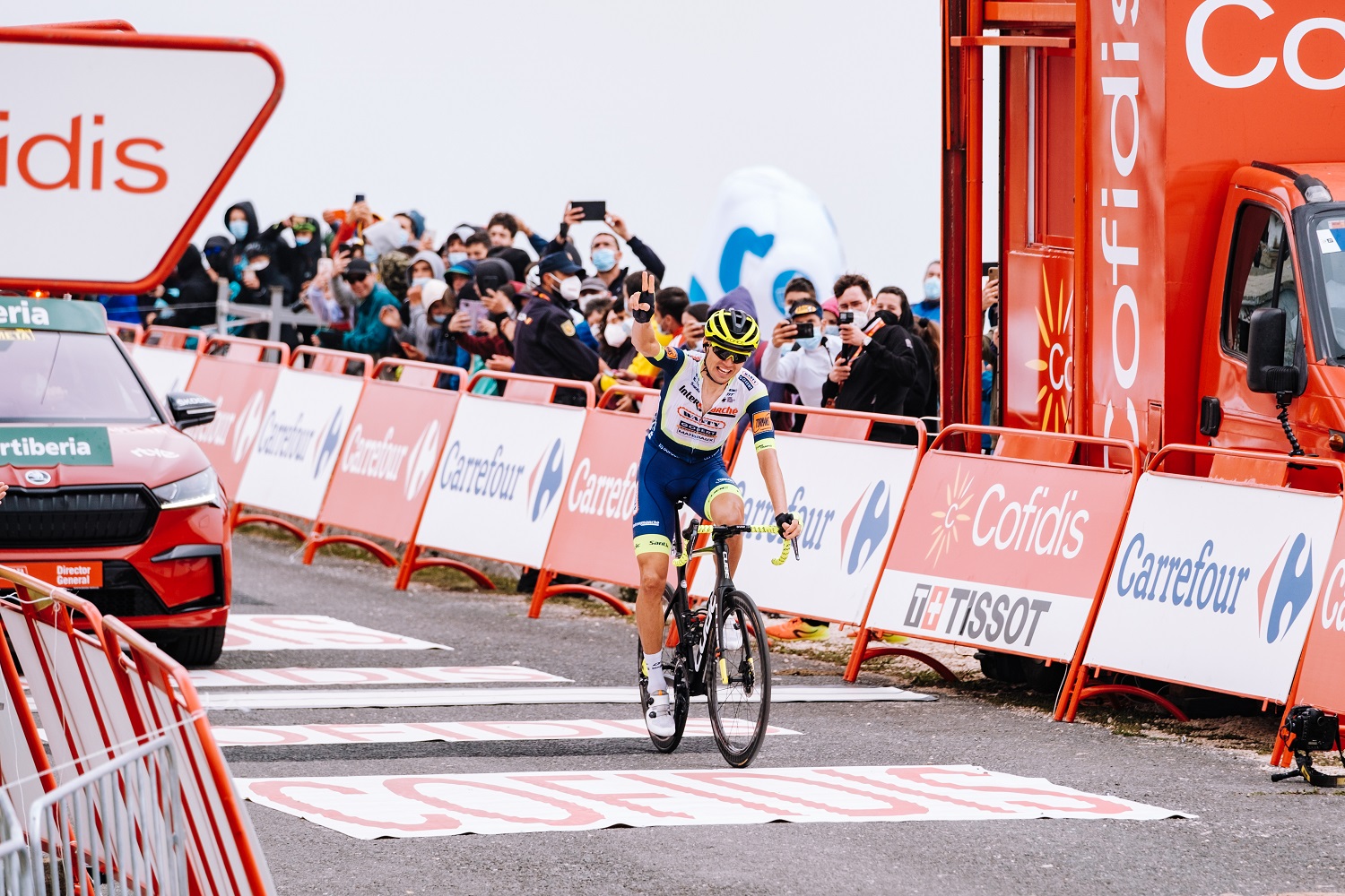 @cyclingmedia_agency-La-Vuelta-2021-76th-Edition-Stage-3-2028KM-with-start-in-Santo-Domingo-de-Silos-and-finish-in-Picon-Blanco_2021-164.jpg