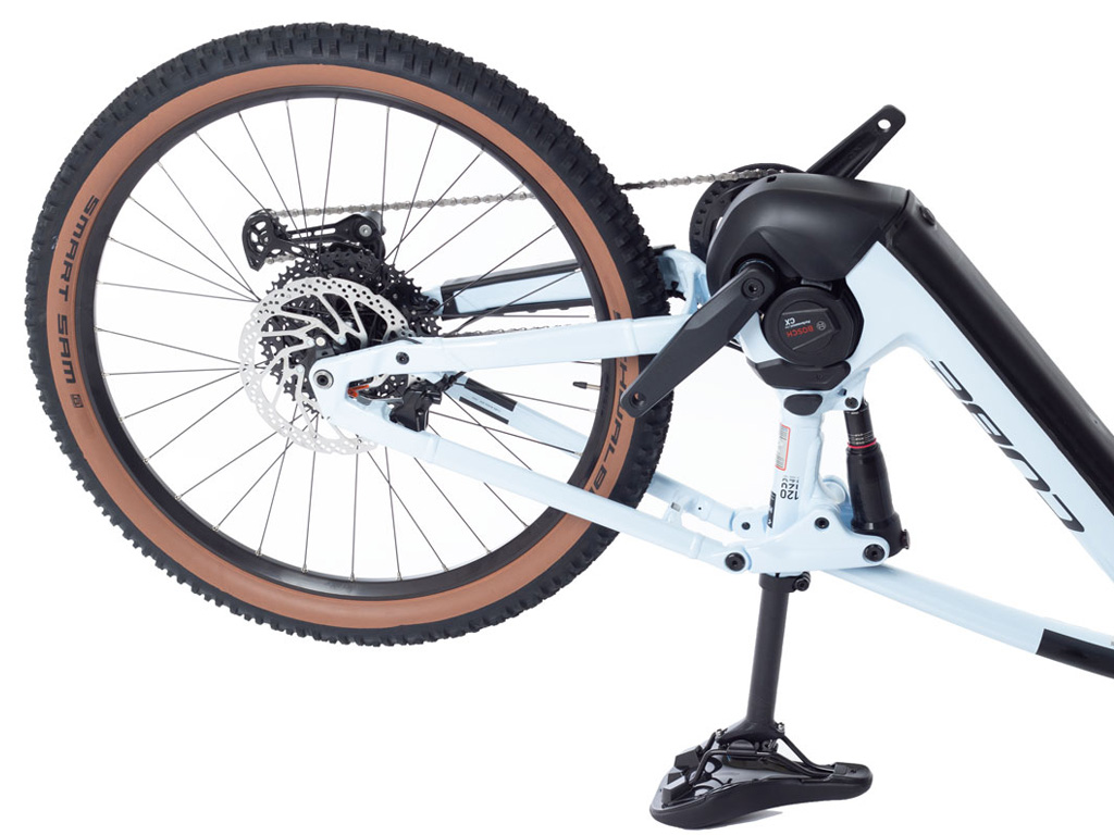 Bicycle tyre mounted