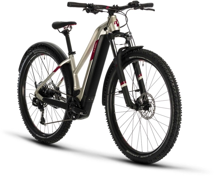 titan women's mountain bike