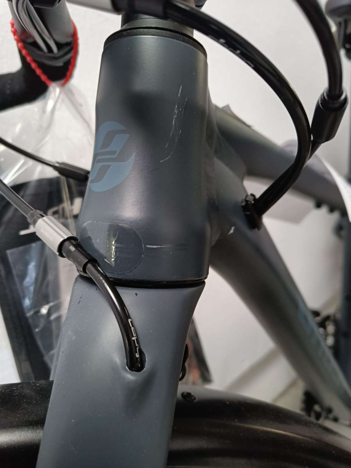 Ghost Asket EQ dark grey shark blue Gravel bike with damages in paintwork