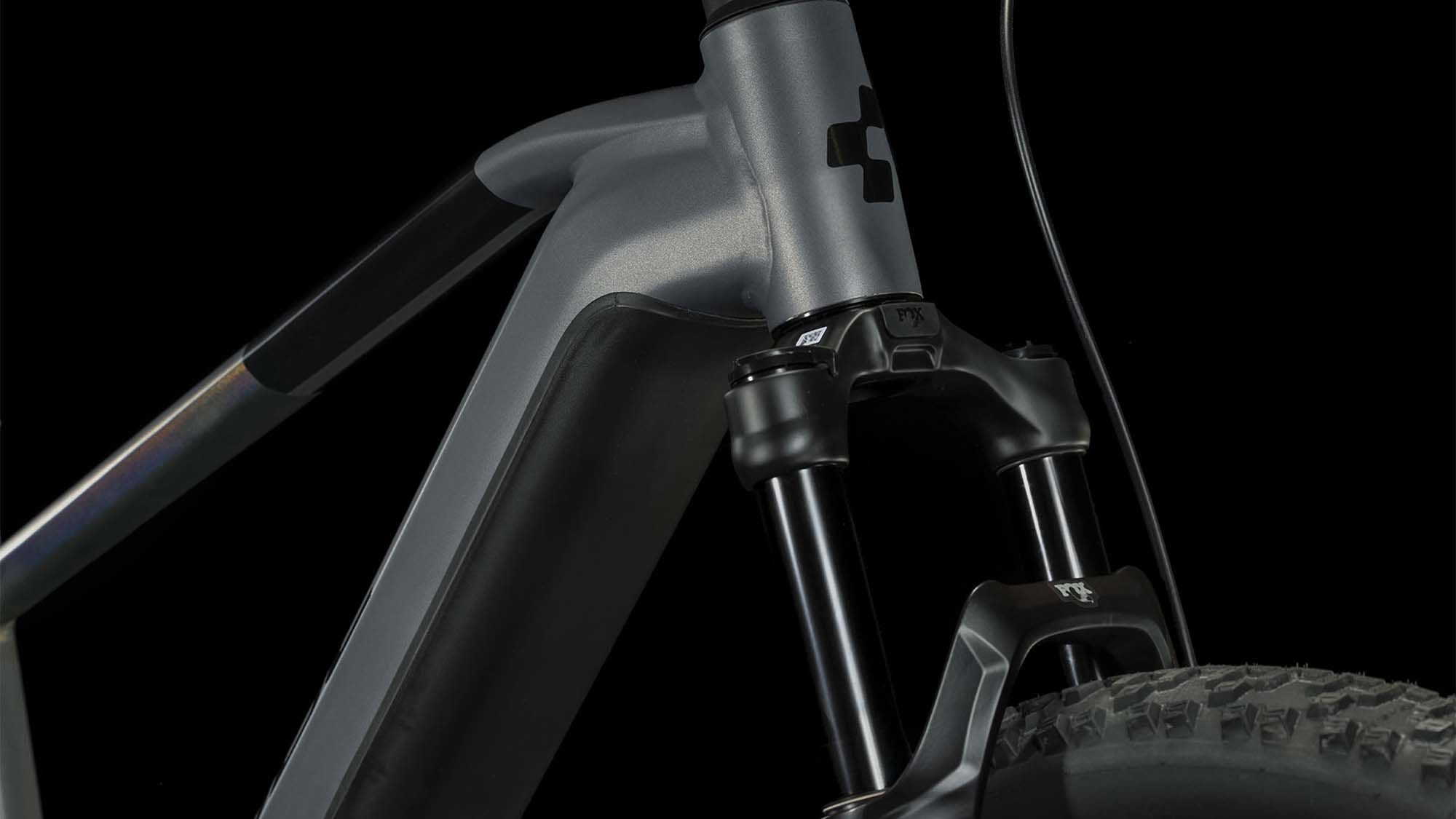 Cube reaction hybrid slt shop 625 29 black n grey