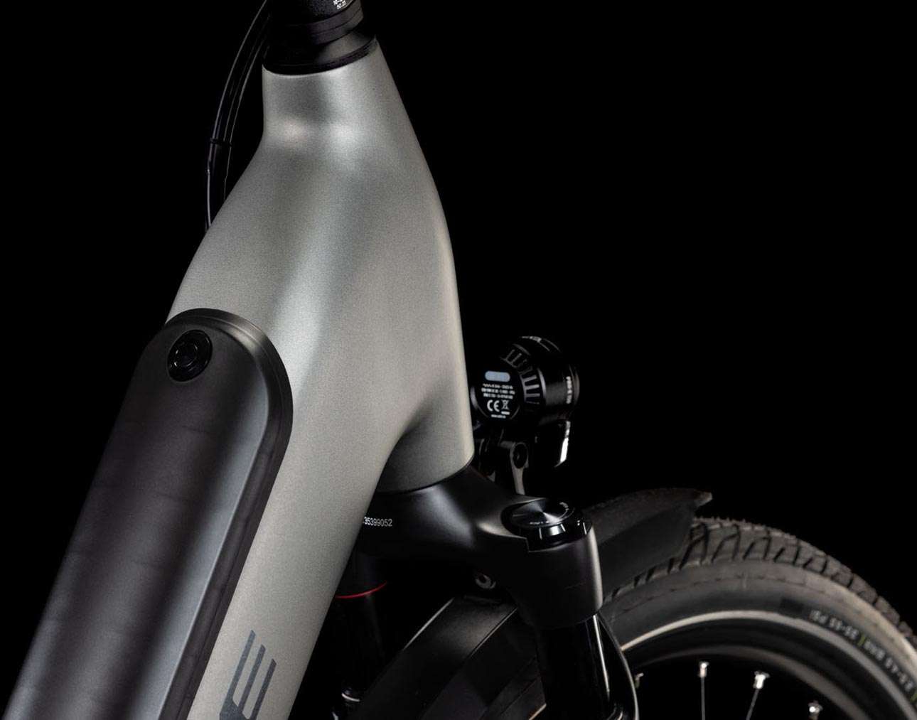 Vélo de ville confortable et résistant – Cube Supreme RT Hybrid SLX